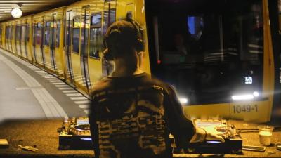 Berlins U-Bahnhöfe werden von Techno-DJs bespielt