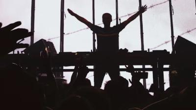 DJs verdienen weniger als 500 € pro Nacht